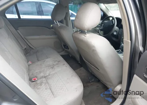 2011 Ford Fusion Se z USA, uszkodzony, nr VIN 3FAHP0HA5BR161237